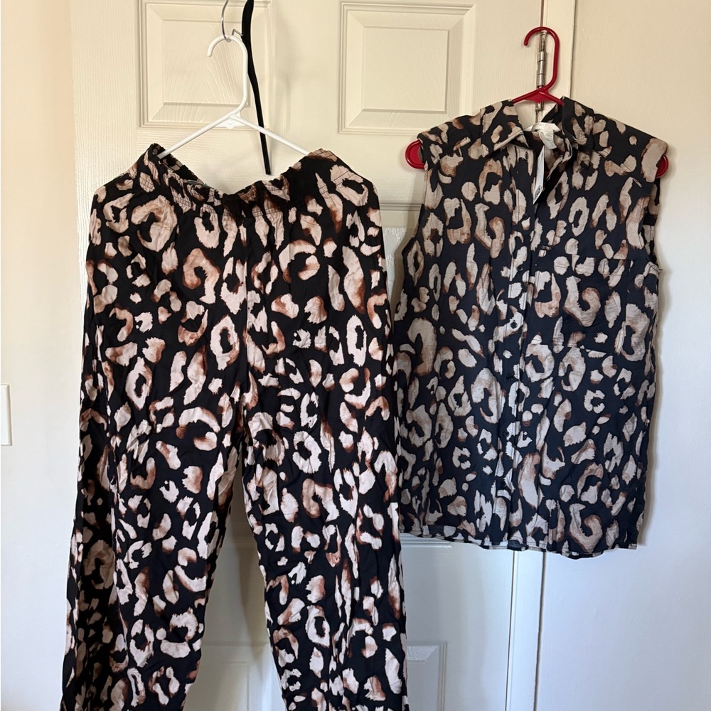 H&M Leopard Print Women’s Pants & Jumpsuit Set